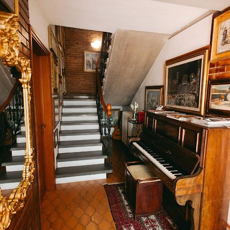 Отель Enzo'S House Лукка Экстерьер фото