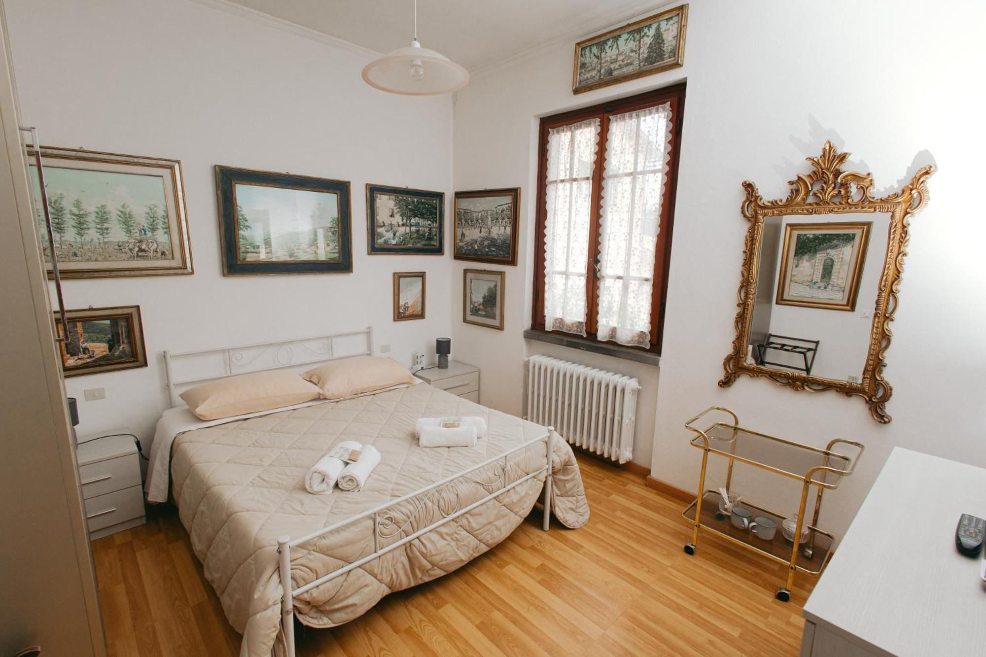 Отель Enzo'S House Лукка Экстерьер фото